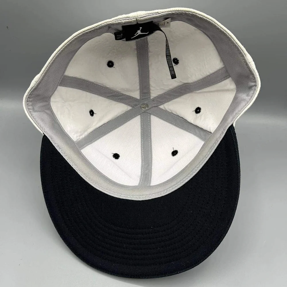 Air‎ Jordan Hat Men 7 1/4 White Black Embroidered Jumpman Fitted Cap Cotton